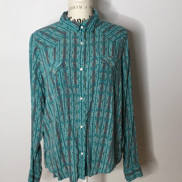 Wrangler Tops - Wrangler Western Shirt W/faux pearl snaps